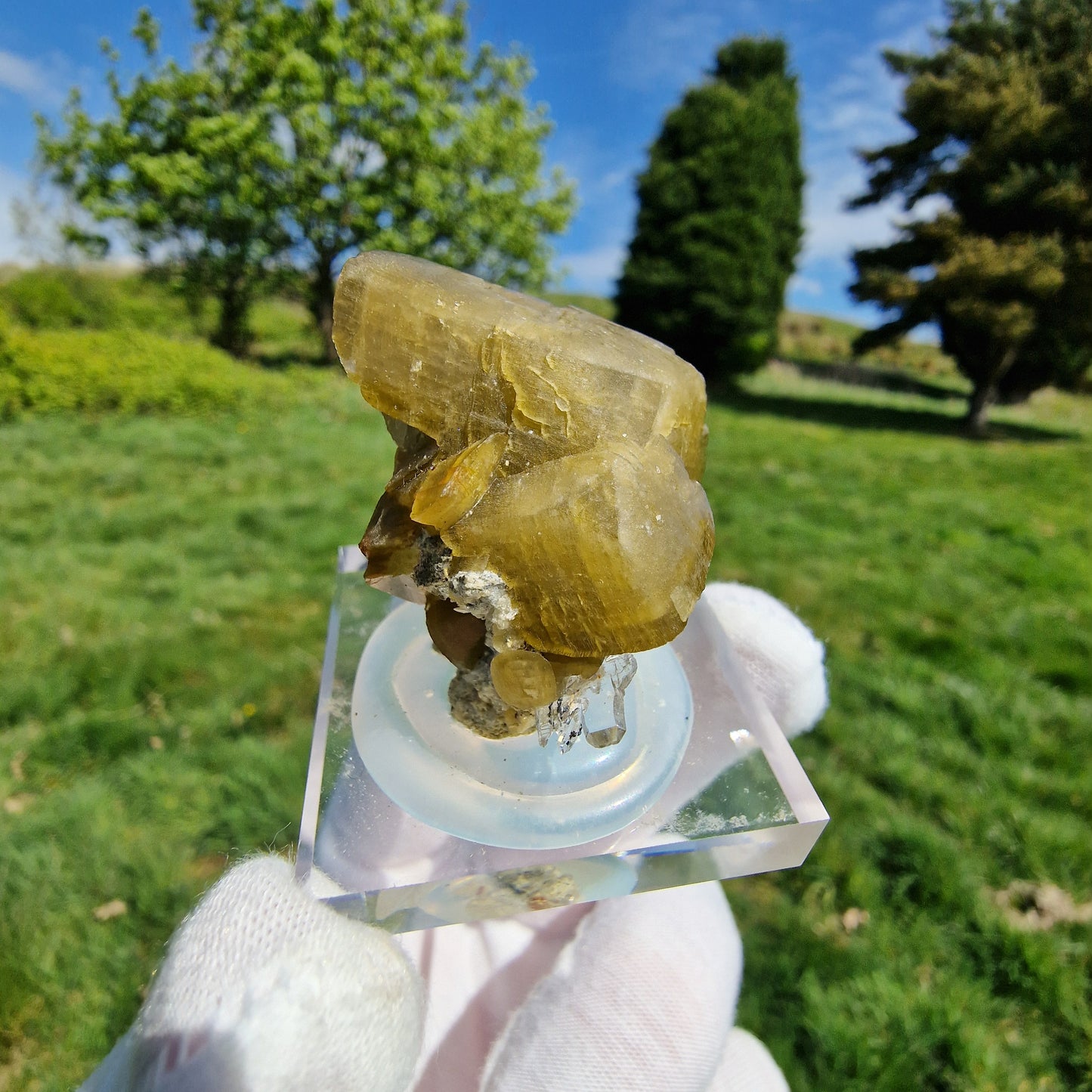 Siderite and Quartz - Iouriren Mine, Morocco.