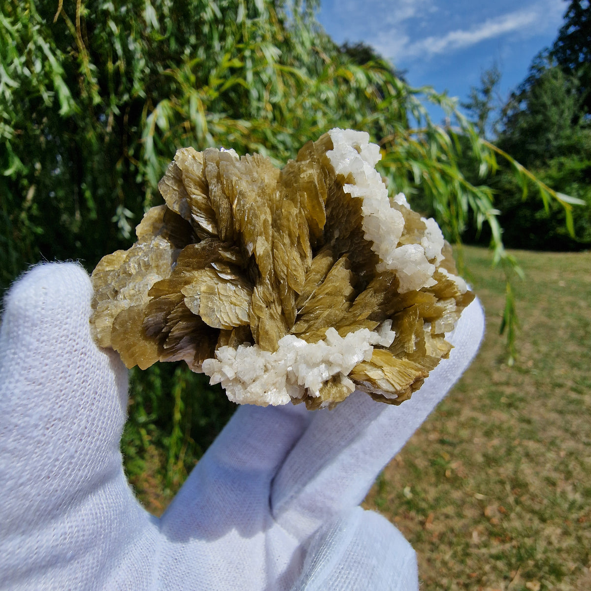 Siderite and Dolomite - Guizhou, China.