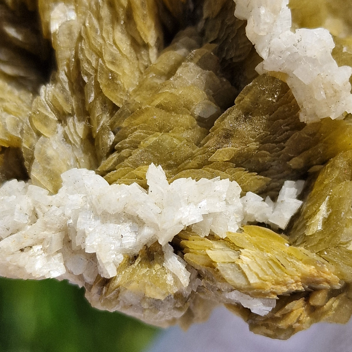 Siderite and Dolomite - Guizhou, China.