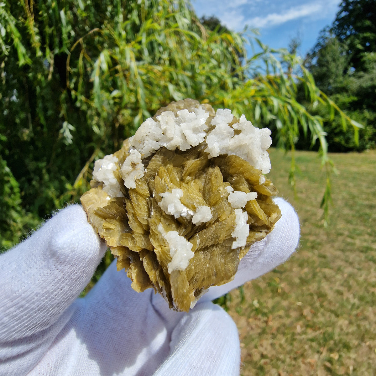 Siderite and Dolomite - Guizhou, China.