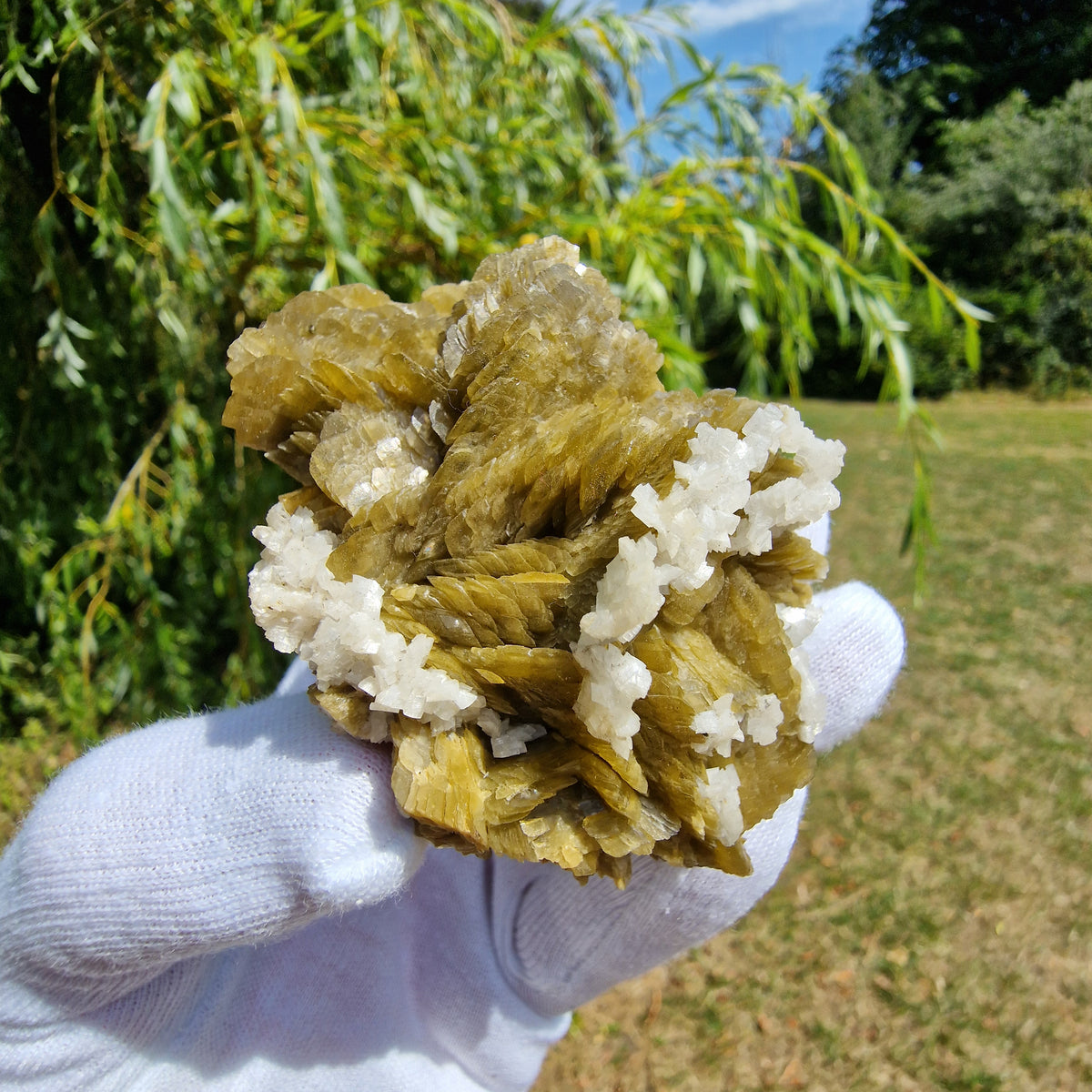 Siderite and Dolomite - Guizhou, China.