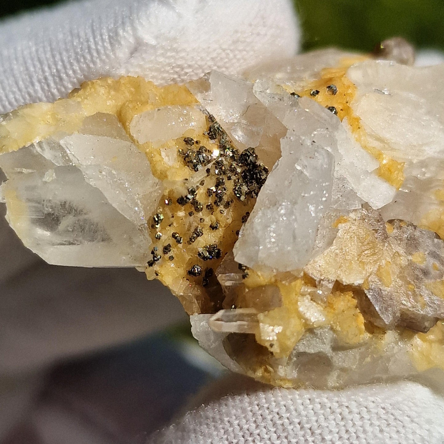 Scheelite on Quartz - Chenzou, China.
